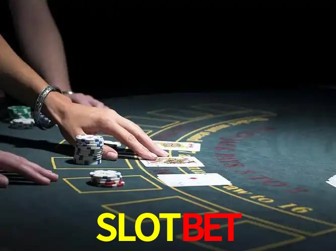 Sinta a adrenalina dos jogos de cassino com SLOTBET